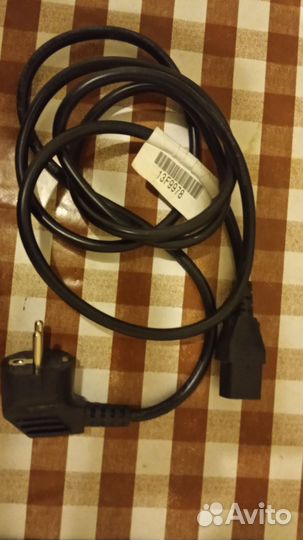 Сетевой кабель для пк и кабель монитора