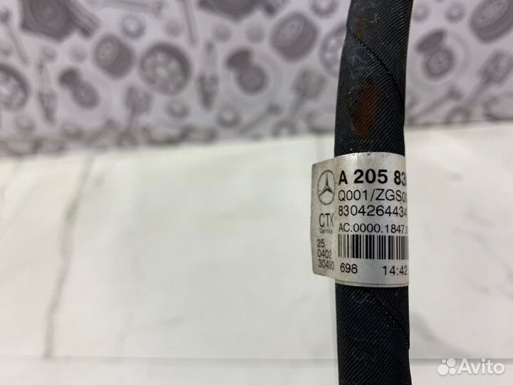 Трубка кондиционера Mercedes W205