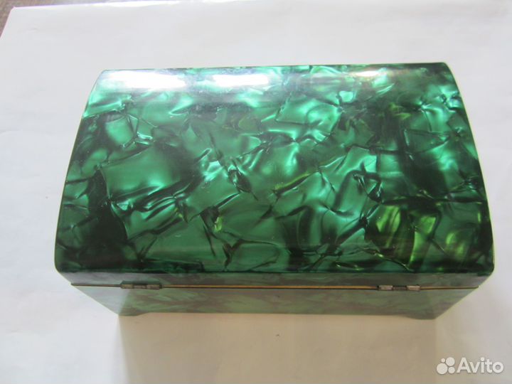 Шкатулка из дерева см. описание