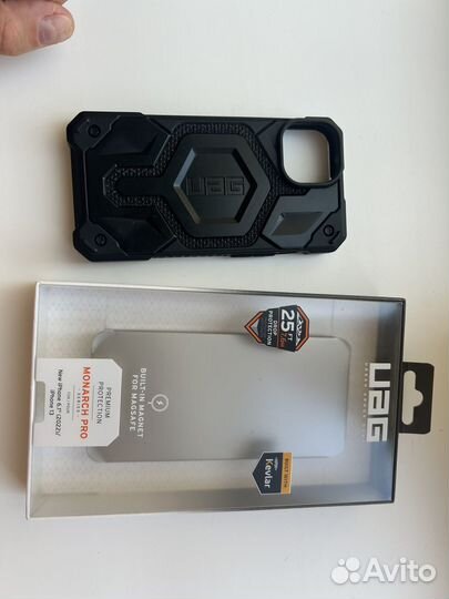 UAG Monarch Pro iPhone 14, 13