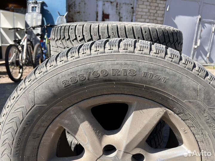 Nokian Tyres Hakkapeliitta 5 SUV 285/60 R18 116