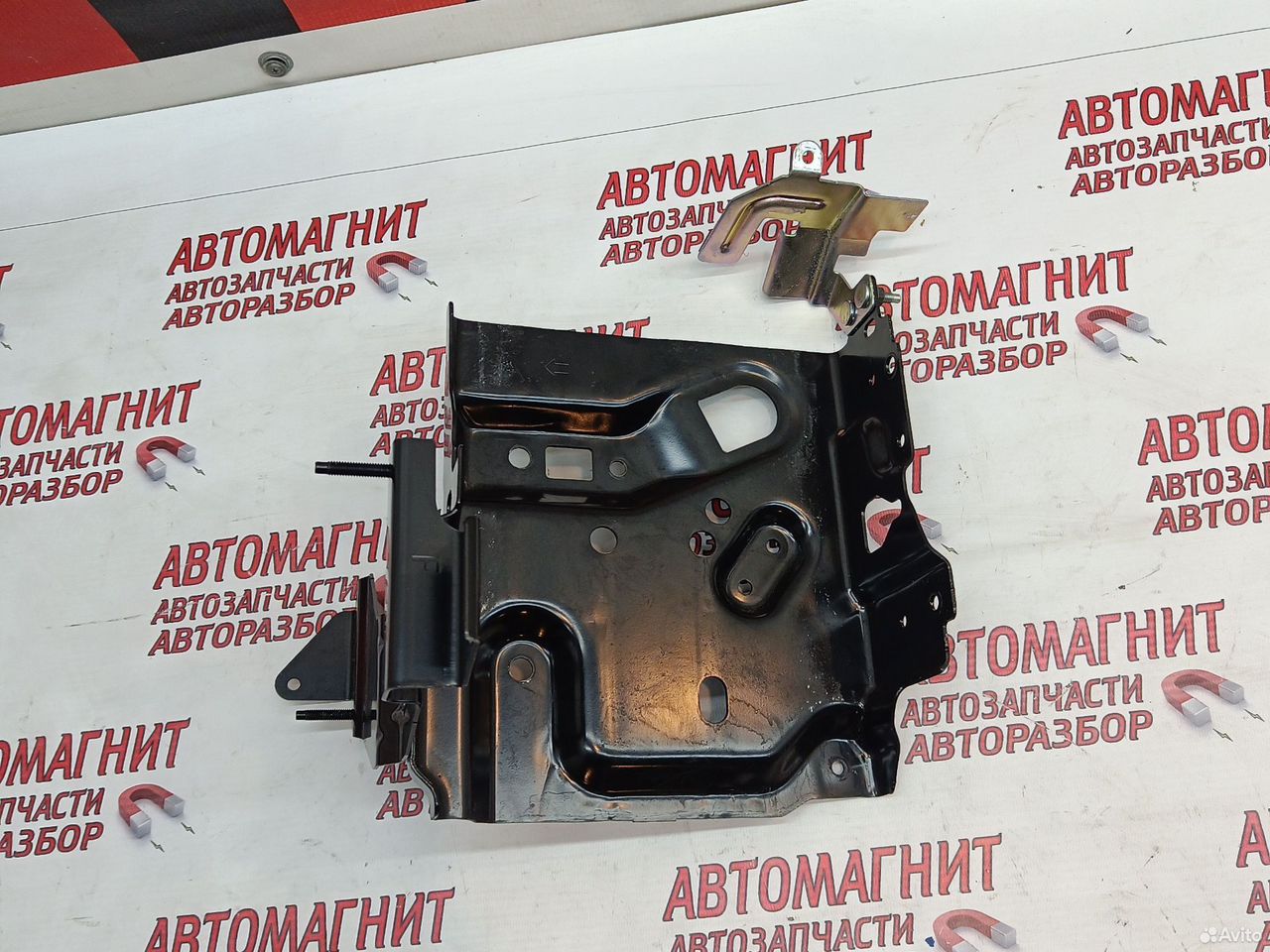 Площадка АКБ Nissan Rogue X-trail T32