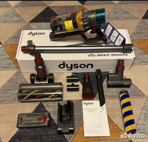 Пылесос Dyson v15s новый