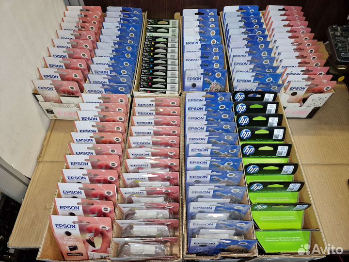 Картриджи для струйных принтеров HP, Epson 63 шт