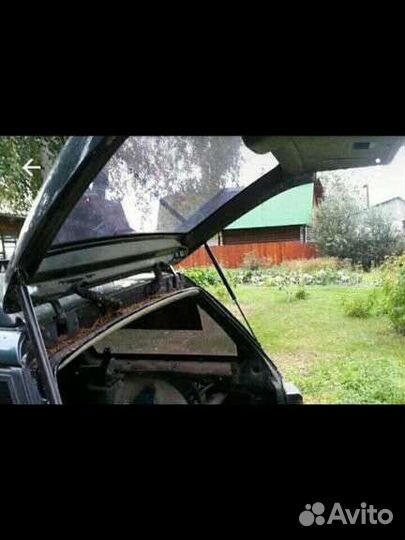 Крышка багажника в сборе на Фольксваген Пассат Б3