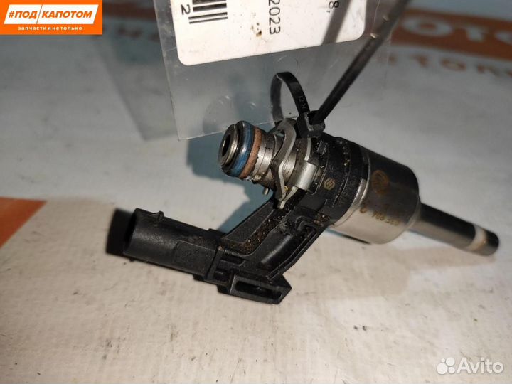 Форсунка топливная Volkswagen Polo 5 2012