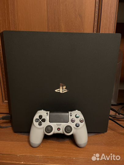 Sony playstation 4 pro 1tb