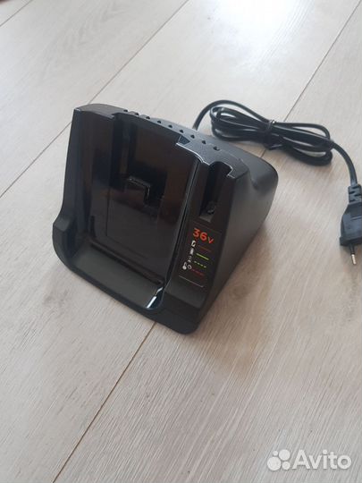 Зарядное устройство black decker 36v