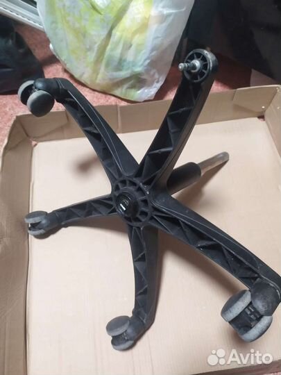 Крестовины оф. кресла, бу (Н. Ельцовка)