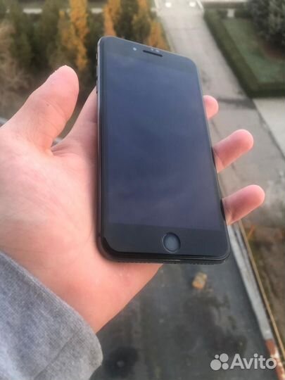 iPhone 8 Plus, 256 ГБ