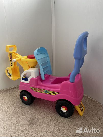 Машинка-каталка