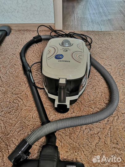 Пылесос samsung 1800w