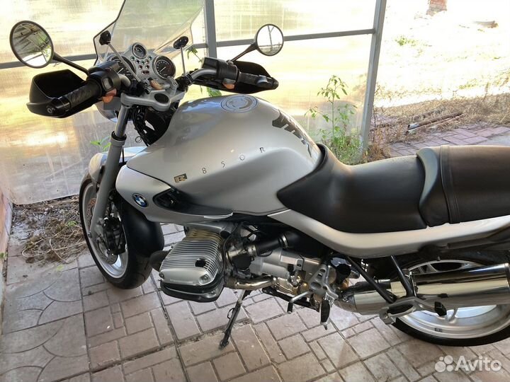 BMW R850R