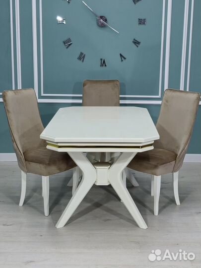 Столы и стулья