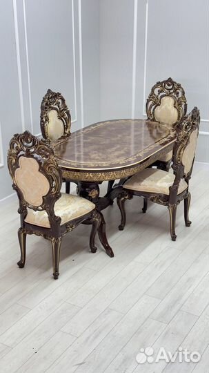 Столы и стулья