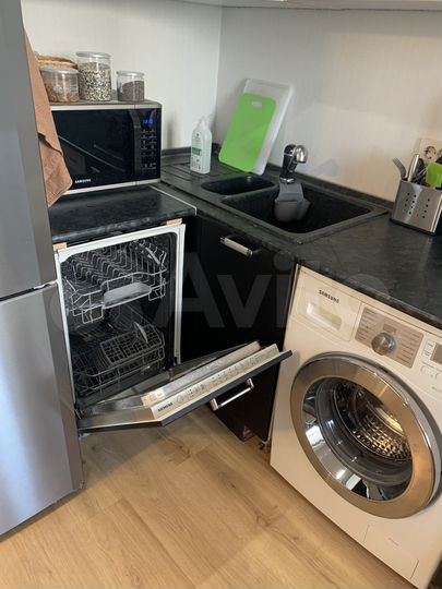 Квартира-студия, 32,7 м², 14/16 эт.