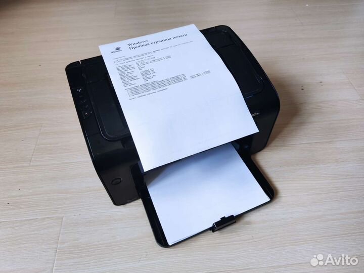 Почти новый принтер HP LaserJet 1102w пробег870стр