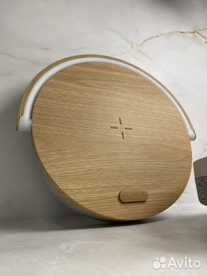 Колонка С функцией беспроводной зарядки