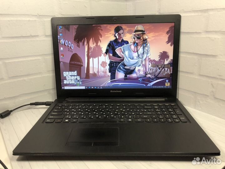 Игровой ноутбук Lenovo 2 видеокарты/4 ядра/8gb