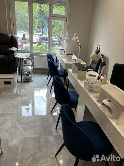 Маникюр И педикюр В 4 руки за 1,5 часа