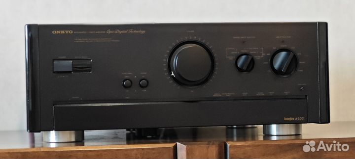 Onkyo Integra A-2001