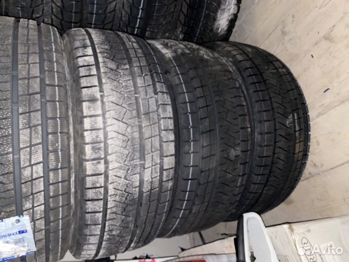 Triangle Snowlink PL02 245/45 R20 103V