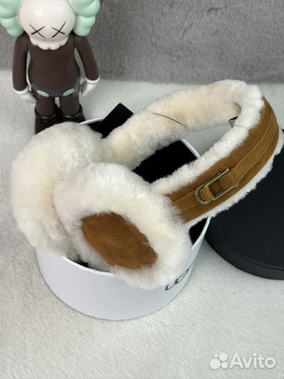 Меховые наушники ugg earmuff black (ONE size)