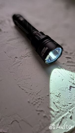 Фонарик Nitecore MH25PRO