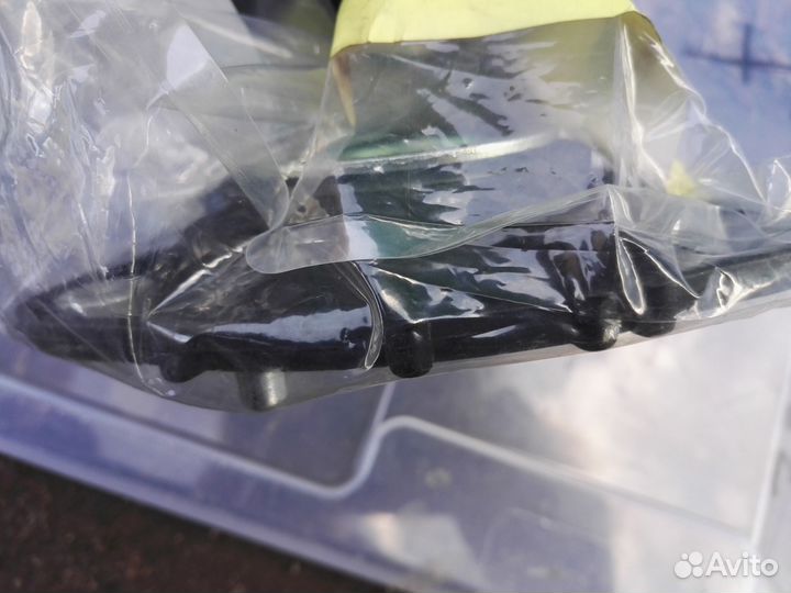 C51334380 правая опора амортизатора мазда 5 05-12г