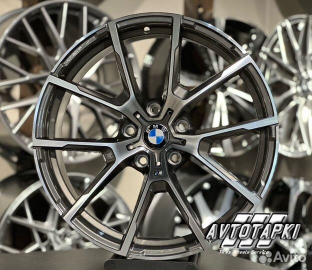 Диски доя бмв ф10 ф30 r19 5-120 728 m style