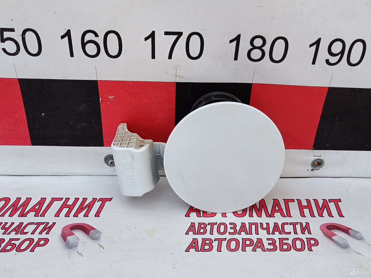 Лючок бензобака Хендай Солярис 1