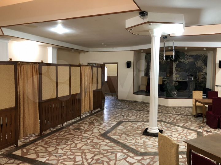 Продам помещение свободного назначения, 800 м²