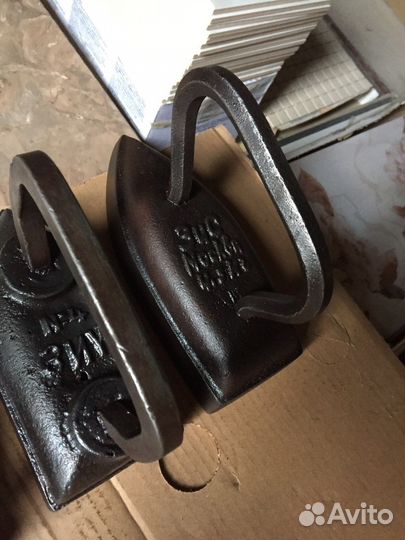 Утюг чугунный старинный