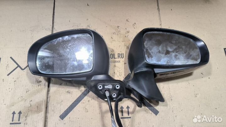 Зеркало Toyota Prius ZVW30