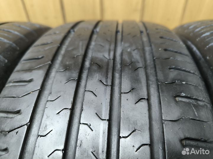 Continental ContiEcoContact 5 215/55 R17 94V