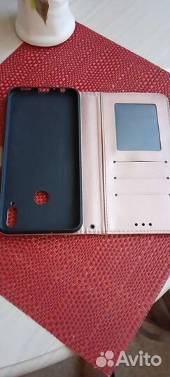Чехлы на телефон Huawei honor 8X