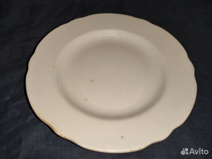 Тарелка 