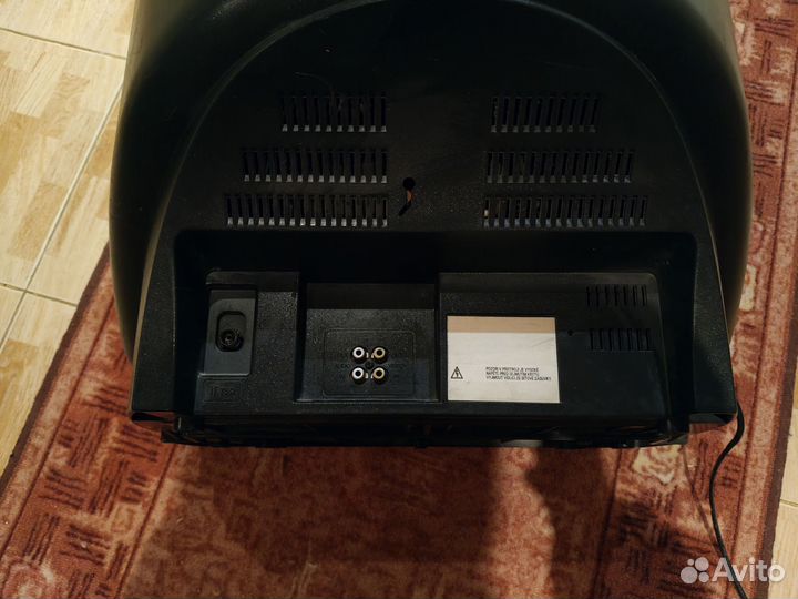 Телевизор Goldstar