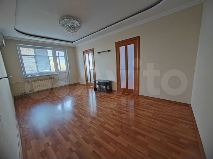 4-к. квартира, 61 м², 5/5 эт.