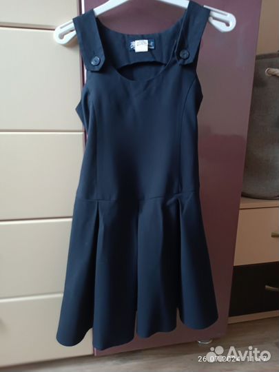 Школьная форма для девочки 134 140 бу