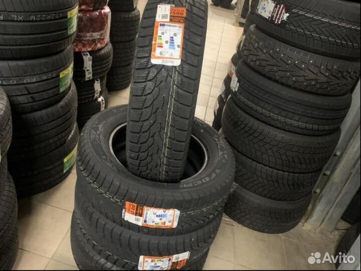 Tracmax X-Privilo S500 225/65 R17 106T