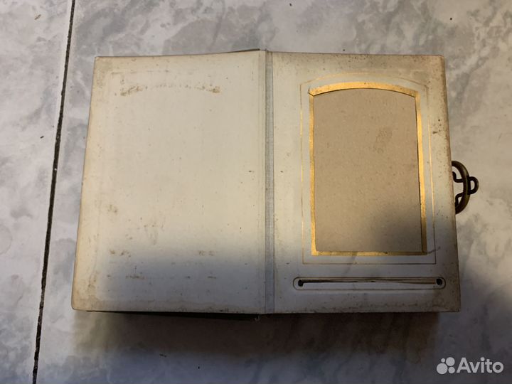 Старинный фотоальбом