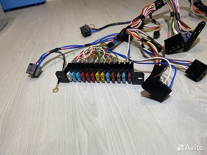 Жгут проводов панели приборов 21214