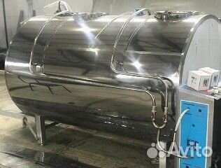 Танк охладитель молока закрытого типа 1000л г895