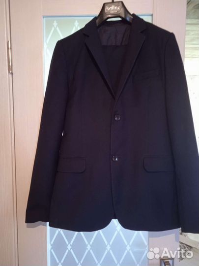 Школьный костюм