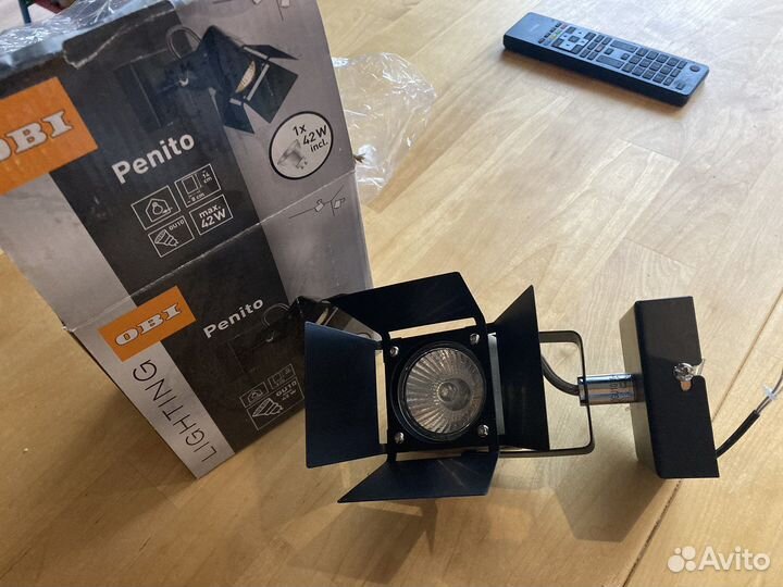 Светильник потолочный накладной прожектор