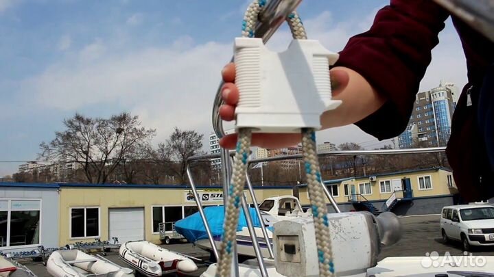 Держатель кранца на леер для катера яхты