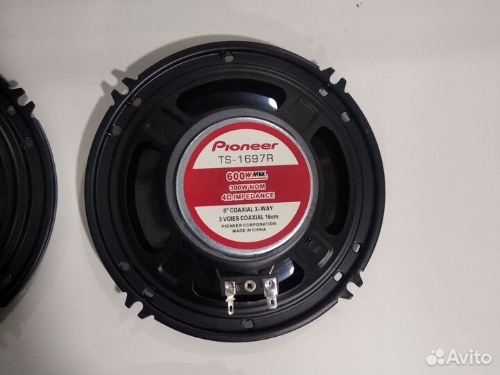Продам динамики pioneer