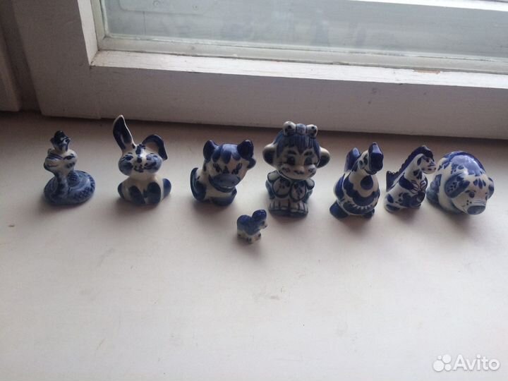 Фигурки гжель