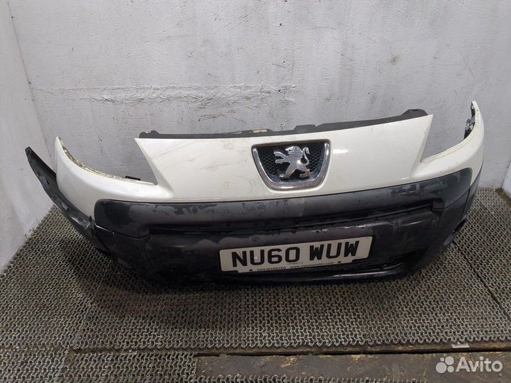 Бампер Peugeot Partner, 2010